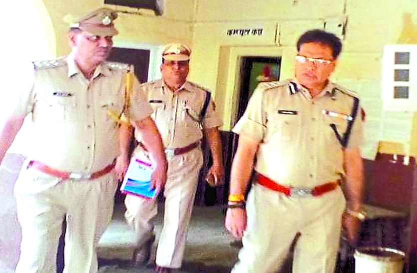 Alwar Police Sp Rajendra singh inspection alwar police stations