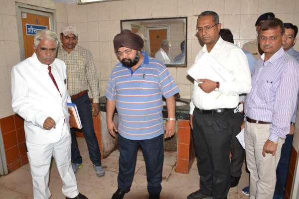 railway GM and DRM inspection in satna station