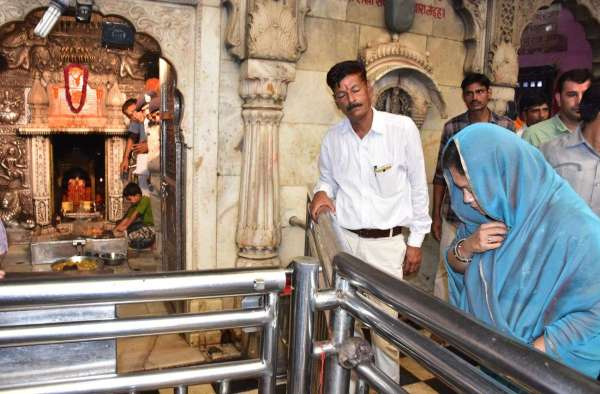 CM Vasundhara Raje Deshnok