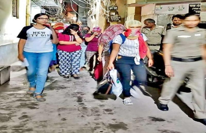 16 नेपाली लड़कियों को मुक्त कराने का मामला: लड़कियों को मुनिरका और मजनूं के टीला में रखा जाता था