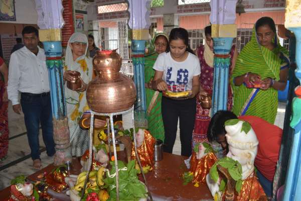 Saawan 2018 : Alwar Shiv temple worship on first monday of saavan