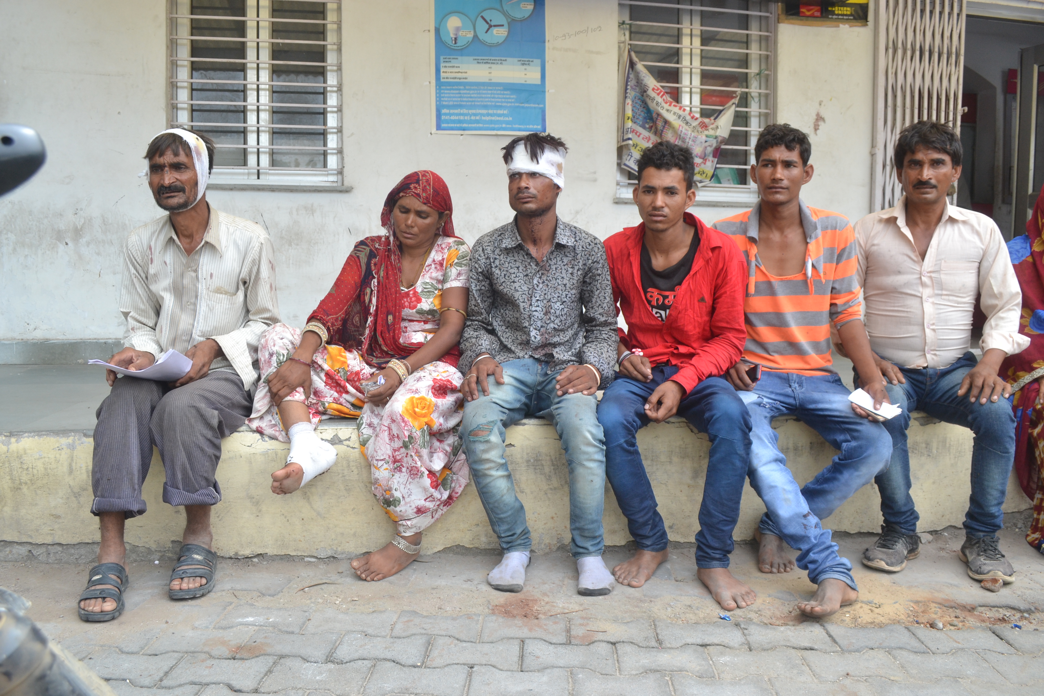इस गांव के पंच बने परमेश्वर, इस परिवार का हुक्का पानी बंद कर यूं ढहा रहे जुल्म, देखें वीडियो