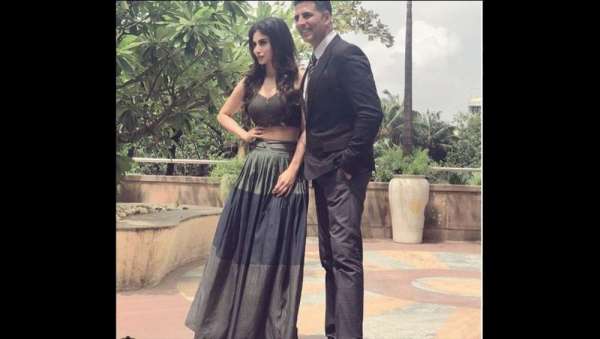 akshay and mouni roy