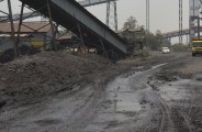 आखिर ऐसा क्या हुआ कि आपस में भिड़ गए एसईसीएल अधिकारी व कर्मचारी, वजह जानने बस एक क्लिक...