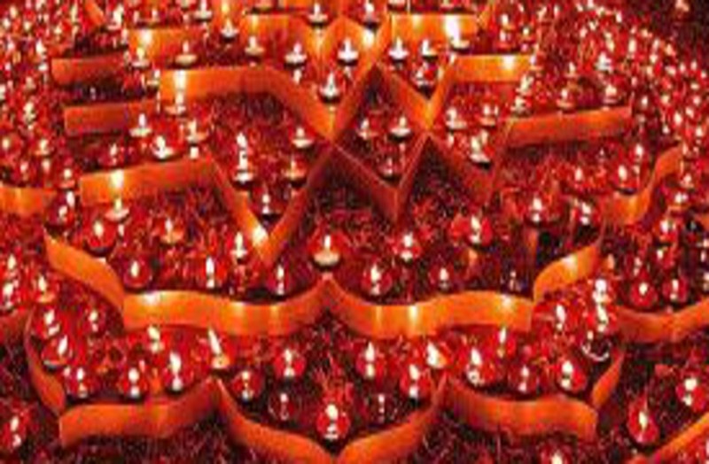 Worship of 1008 lamps for rain wished