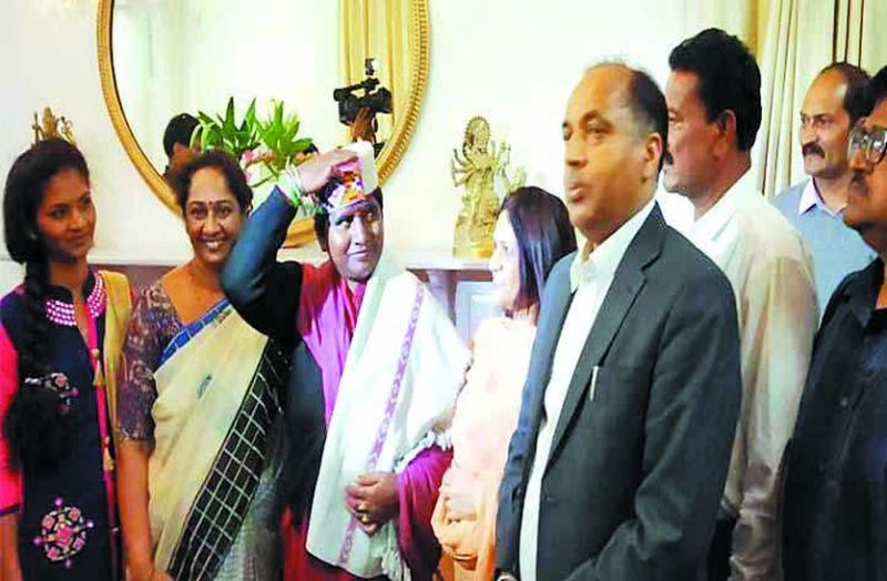 padma with himachal pradesh cm