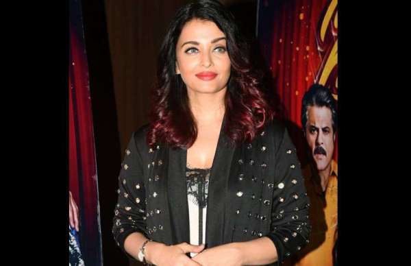 fanney khan special screening aishwarya rai anil kapoor latest photos