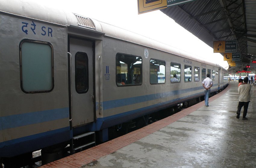 indian railway changes trains root