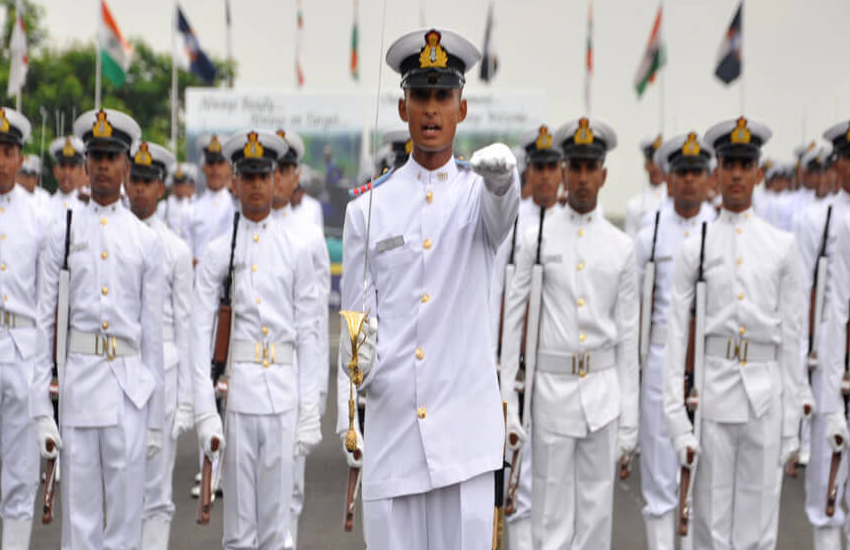 Join indian Navy