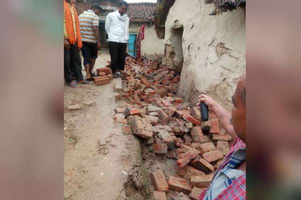 Death after wall Collapse
