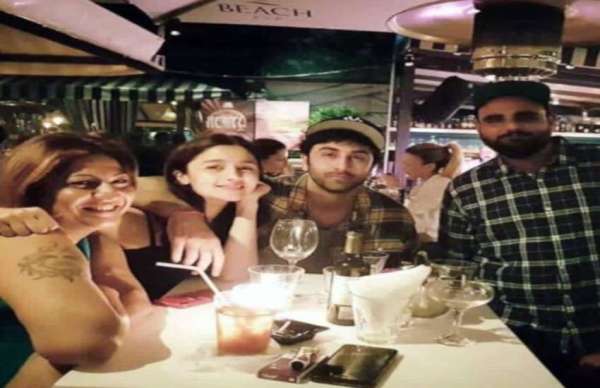 alia bhatt and ranbir kapoor new pics goes viral