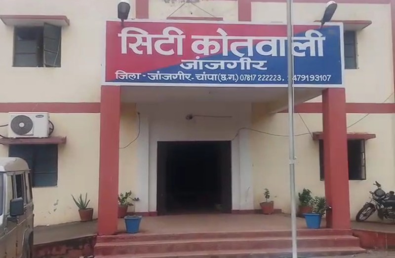 पुलिस हवा में मार रही हाथ-पैर, सात दिन बाद भी नहीं लगा सराफा व्यवसायियों से लूट का सुराग