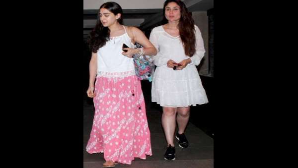 Sara ali khan And Kareena kapoor khan