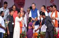 Photo Gallery : सीएम के आते ही हितग्राहियों के चेहरों पर दिखी खुशियां, जिले में इतने लोगों को मिला स्मार्ट फोन