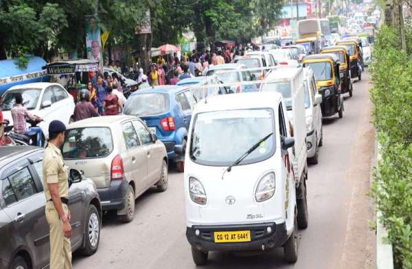 Photo Gallery : सीएम के आते ही हितग्राहियों के चेहरों पर दिखी खुशियां, जिले में इतने लोगों को मिला स्मार्ट फोन