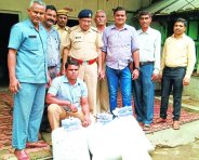 One caught with a group of 44 kg Ganja in Puri-Ahmedabad Express