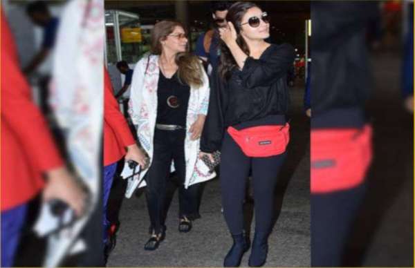 do you know the price of alia bhatt red bad