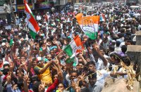 collector who is pressurizing the workers to propagate the Congress