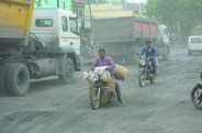 जल्द काम शुरू कराने को कहा गया