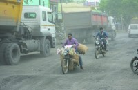 जल्द काम शुरू कराने को कहा गया