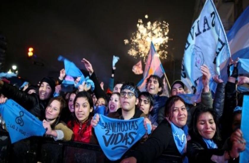 argentina's rejects bill which legalise abortion