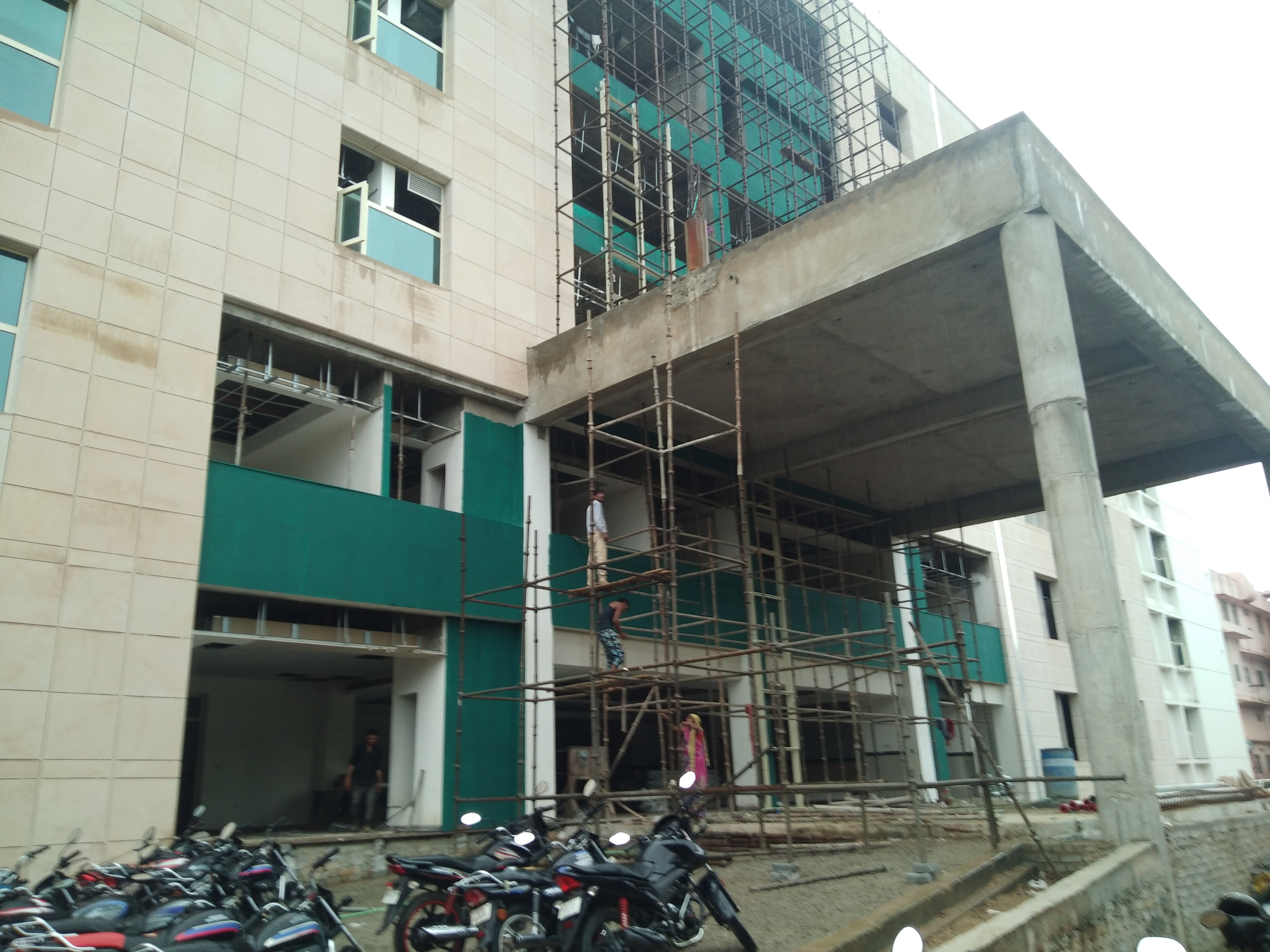 mb hospital