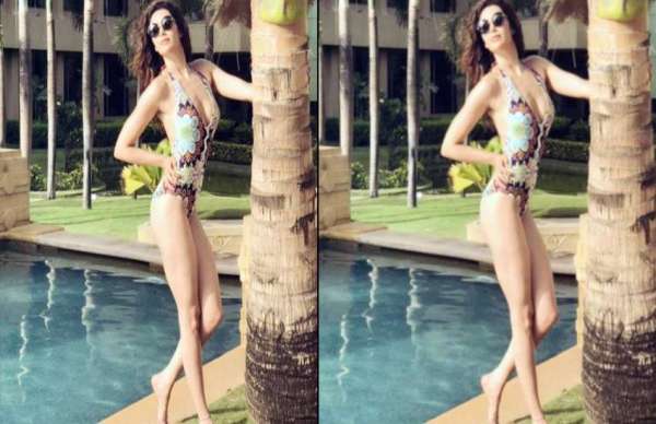 sanju fame karishma tanna new hot photoshoot pics goes viral