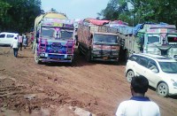 गुरुवार को 8 घंटे का महाजाम लगा रहा