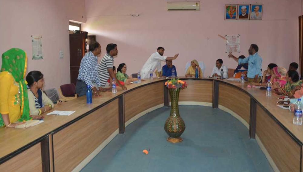 Nainav Municipal Board meeting