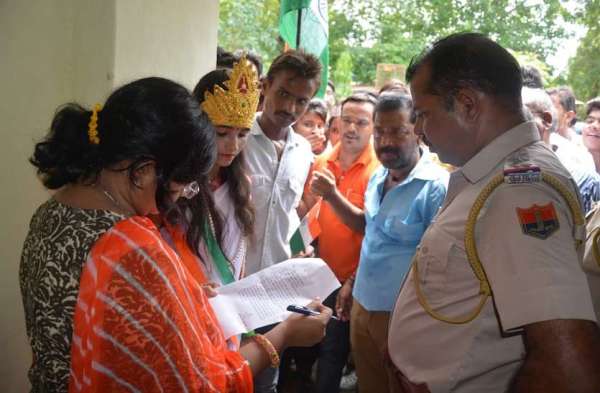#Patrika Campaign: city Nanawa Tiranga Rally Demand government college