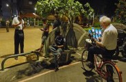 man carries 11 smartphones play pokemon go becomes internet sensation