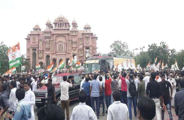 Rahul Gandhi Roadshow
