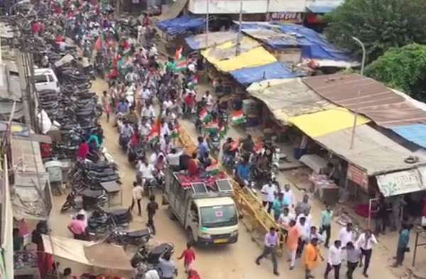 BJP workers broke traffic rules in Jaipur Tiranga rally