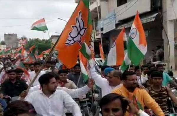 BJP workers broke traffic rules in Jaipur Tiranga rally