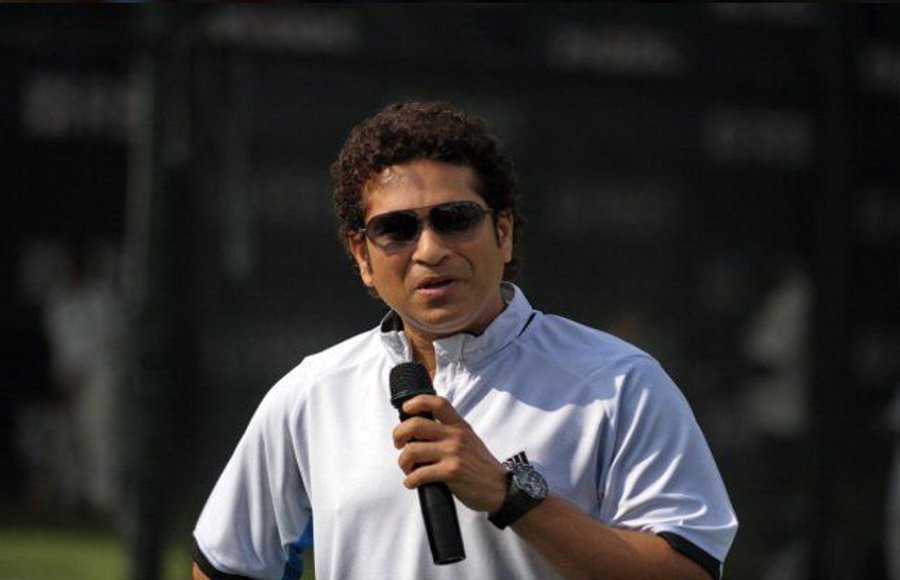 Left handers day: amitabh, sachin example, so many in rewa