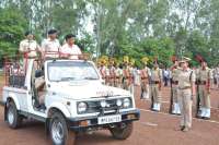 पुलिस परेड ग्राउंड में हुई फाइनल रिहर्सल, फोटो में देखिए स्वतंत्रता दिवस की तैयारी