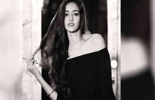 ananya pandey 
