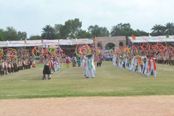 beautiful pics of Independence day preparation