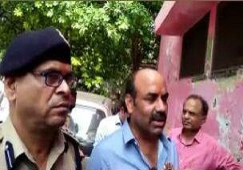 डाक्टरों को भरोसा नहीं है सरकारी अस्पताल के जांच रिपोर्ट पर