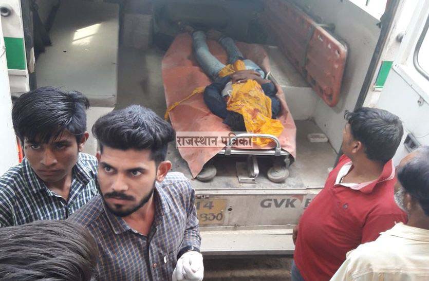 Car-bike accident in pali
