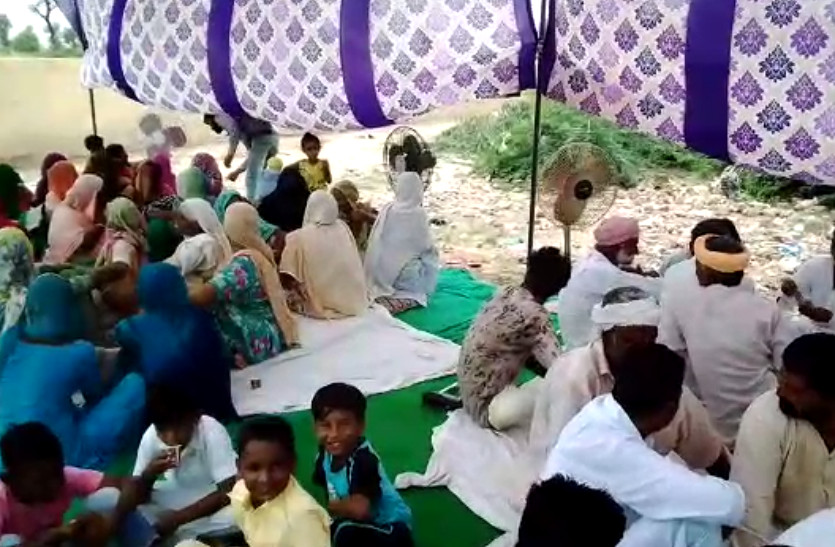 people protested for water supply in Sri Ganganagar