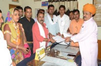 sarpanchs-protested-and-submitted-memorandum-to-the-head