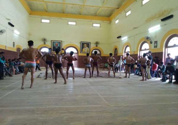 independence day special games start in senior railway institute