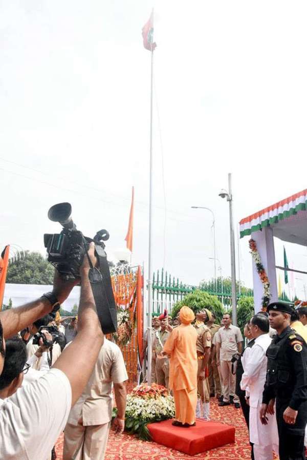 UP CM Yogi Adityanath Independence Day 2018 photos