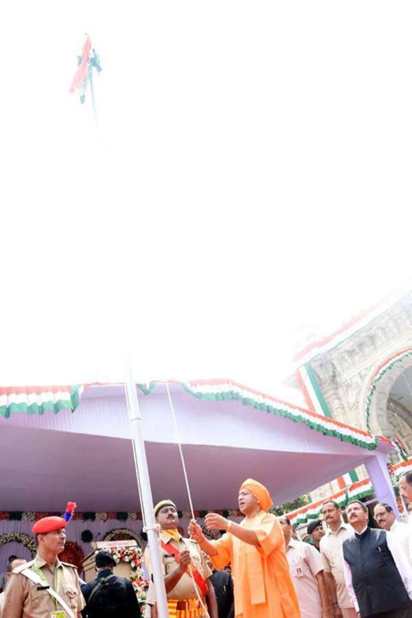 UP CM Yogi Adityanath Independence Day 2018 photos