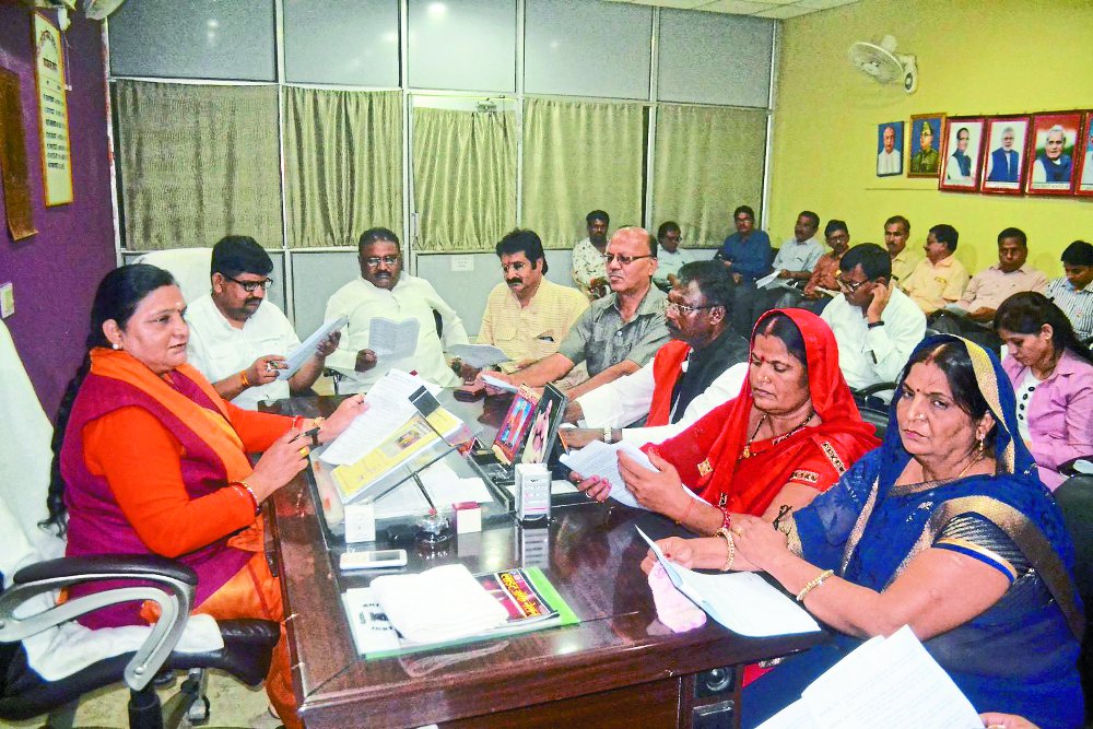 Satna Nagar Nigam: Meeting of the mayor of these council