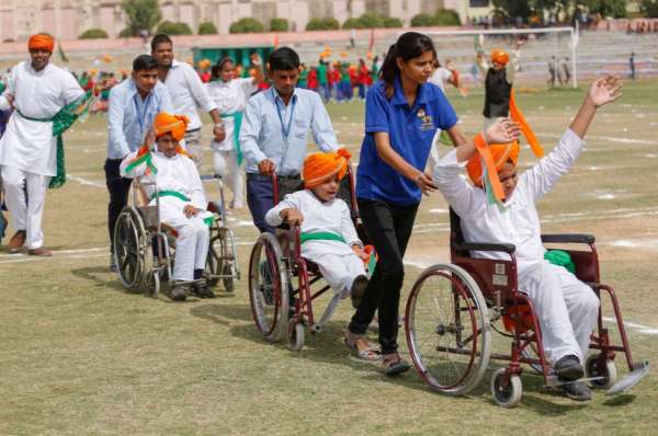 beautiful pics of special kids of meenu school