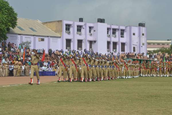 beautiful pics of march past in patel stadium