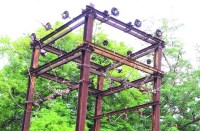 गांव में 40 दिनों से बिजली की अघोषित कटौती, भय के साए में रात गुजारने को मजबूर हैं ग्रामीण