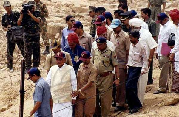 Atal Bihari Vajpayee in pokhran